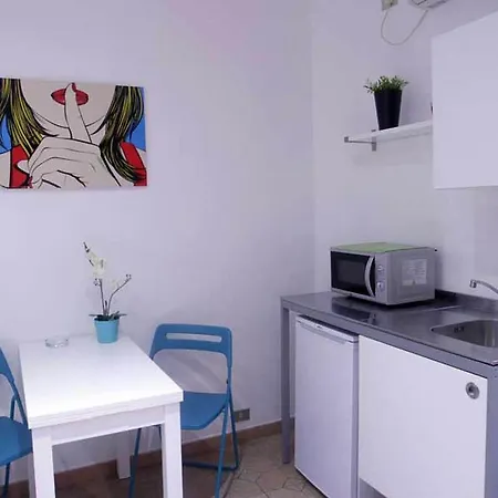 Dei Meravigli 게스트하우스 바리